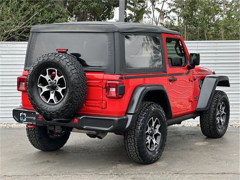 Used 2021 Jeep Wrangler Rubicon w/ LED Lighting Group AWD/4WD image 10