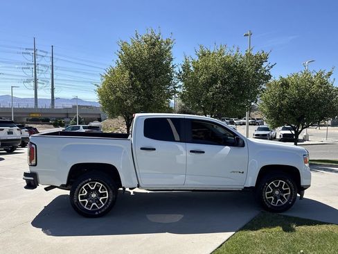 Used 2022 GMC Canyon AT4 w/ Trailering Package AWD/4WD image 8