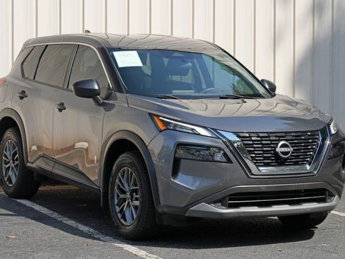 Used 2022 Nissan Rogue S FWD image 44