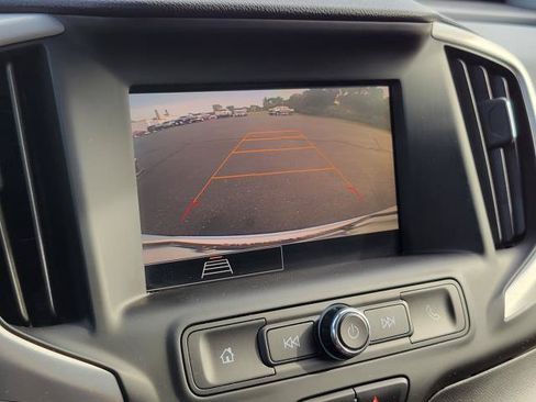 Used 2022 GMC Terrain SLE w/ LPO, Floor Liner Package FWD image 23