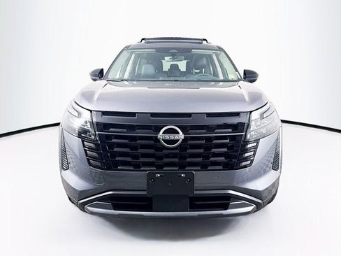 New 2026 Nissan Pathfinder Platinum w/ Cargo Package AWD/4WD image 2