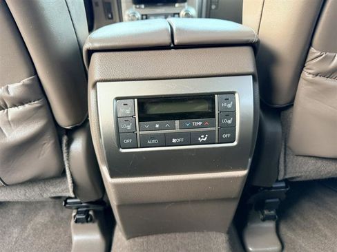 Used 2017 Lexus GX 460 Premium AWD/4WD image 22