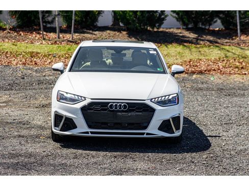 Used 2023 Audi A4 2.0T Premium Plus image 2