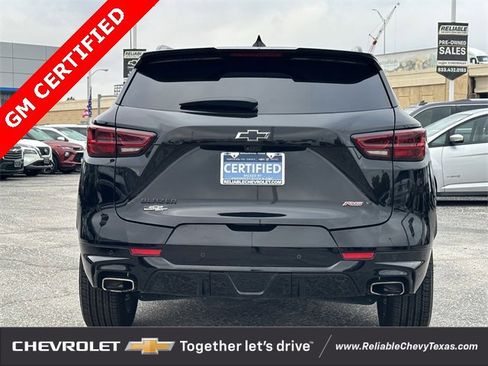 Certified 2023 Chevrolet Blazer RS w/ Driver Confidence II Package image 5