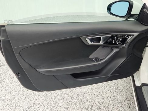 Used 2016 Jaguar F-TYPE S RWD image 11
