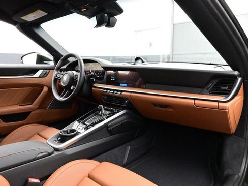 Certified 2026 Porsche 911 Targa 4S AWD/4WD image 14