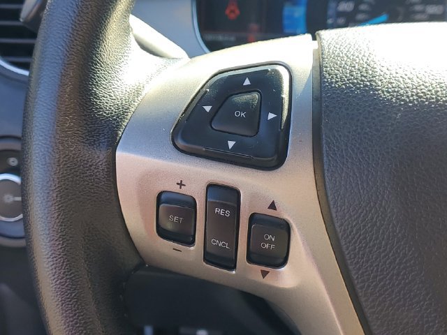 Used 2016 Ford Taurus SEL w/ Equipment Group 201A FWD image 15