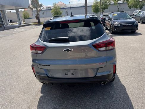 Used 2021 Chevrolet TrailBlazer RS w/ Technology Package FWD image 6