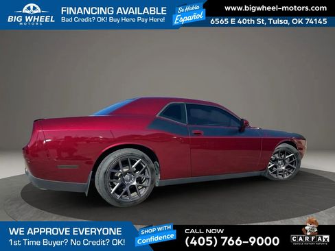 Used 2017 Dodge Challenger R/T w/ Quick Order Package 22P T/A image 6