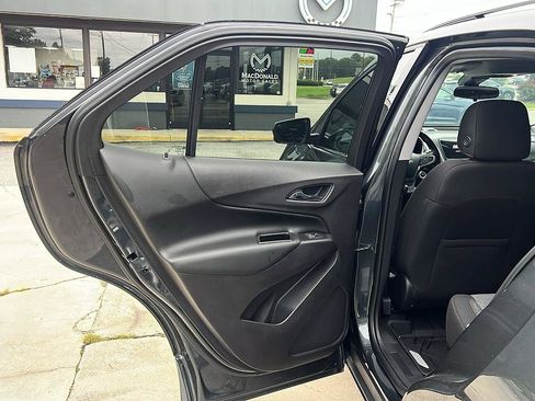 Used 2020 Chevrolet Equinox LT FWD image 28