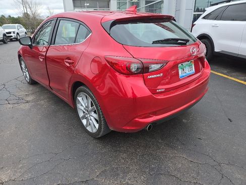 Used 2017 MAZDA MAZDA3 Grand Touring FWD image 3