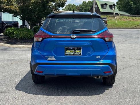 Certified 2023 Nissan Kicks SR w/ SR Premium Package FWD image 4