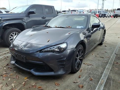 Used 2020 Toyota 86 image 4
