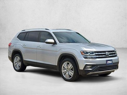 Used 2019 Volkswagen Atlas SE FWD image 3