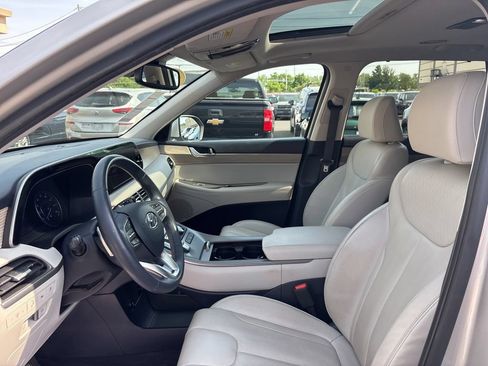Used 2022 Hyundai Palisade SEL w/ Premium Package AWD/4WD image 32
