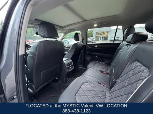Used 2024 Volkswagen Atlas SEL Premium R-Line AWD/4WD image 11