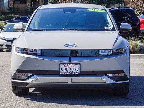 Used 2024 Hyundai Ioniq 5 SEL image 3