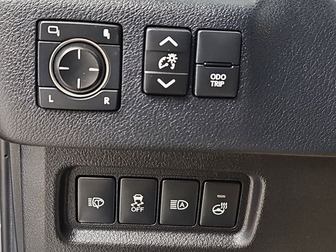 Used 2023 Lexus GX 460 Premium AWD/4WD image 28