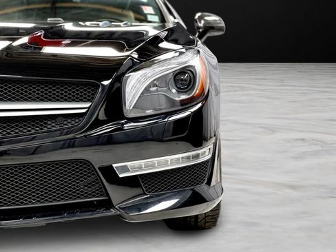 Used 2013 Mercedes-Benz SL 63 AMG image 15