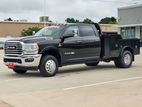 Used 2022 RAM 3500 Limited AWD/4WD image 4
