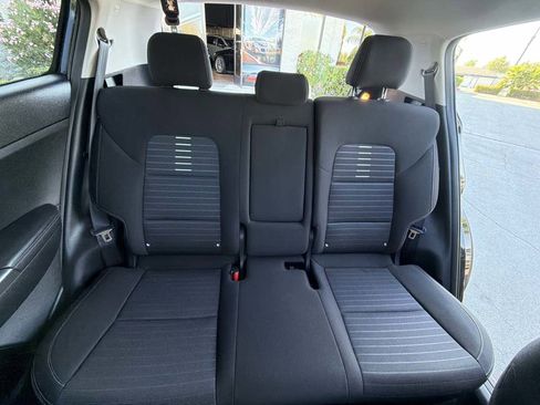 Used 2018 Kia Sportage LX FWD image 20