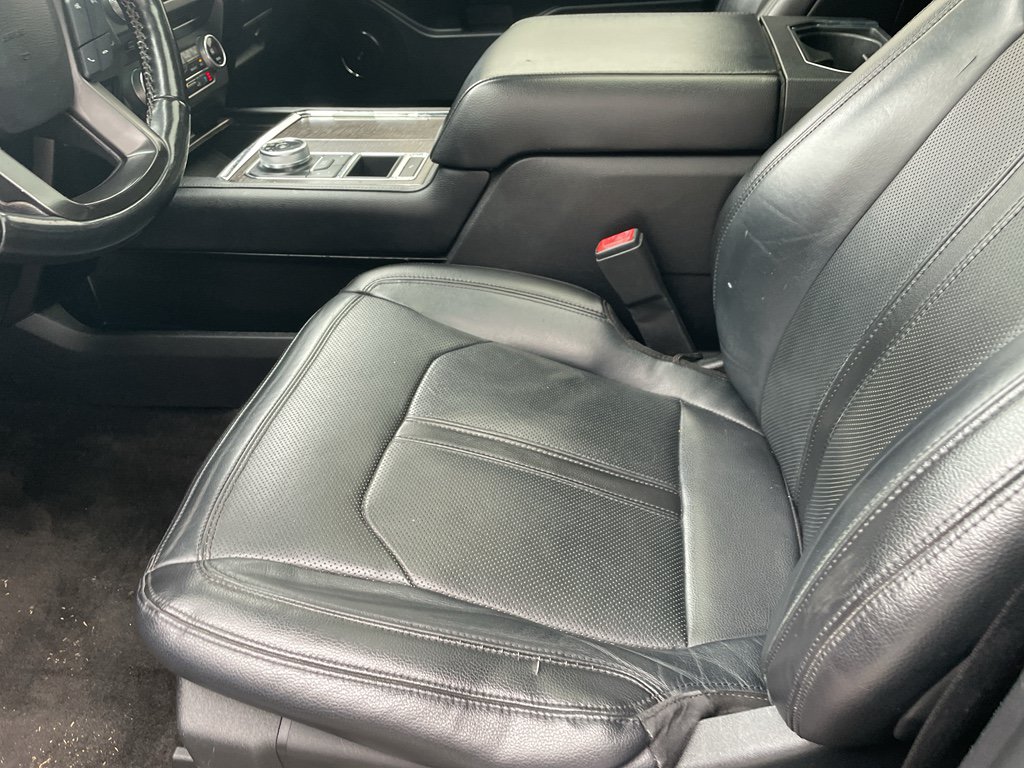 Used 2018 Ford Expedition Max Limited RWD image 10
