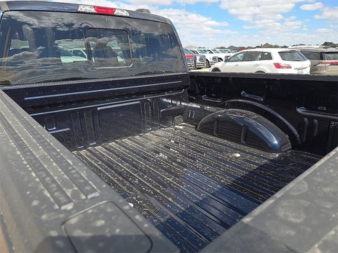New 2025 Ford F150 XLT w/ Equipment Group 302A MID image 8