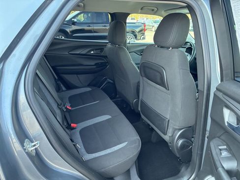 Used 2021 Chevrolet TrailBlazer LT w/ Driver Confidence Package AWD/4WD image 30