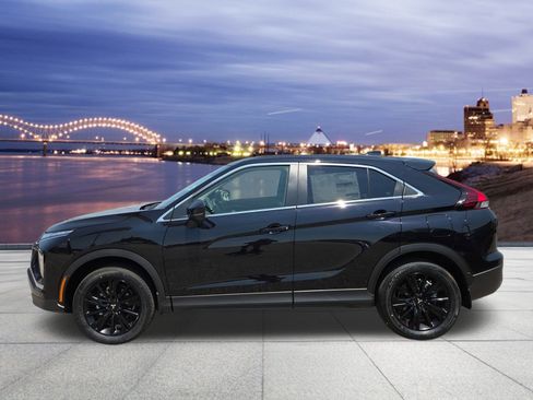 New 2025 Mitsubishi Eclipse Cross AWD image 2