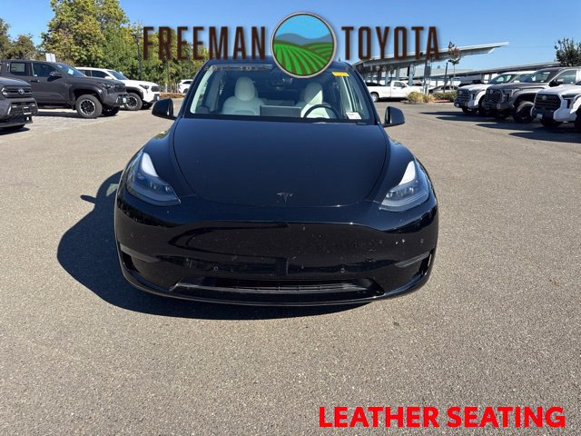 Used 2022 Tesla Model Y Performance AWD/4WD image 2