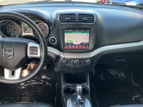 Used 2018 Dodge Journey GT AWD/4WD image 36