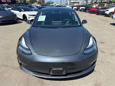 Used 2020 Tesla Model 3 Long Range image 2