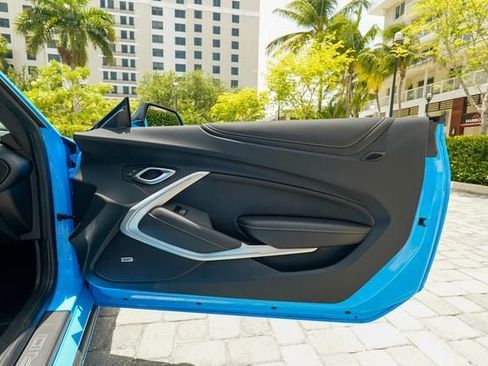Used 2022 Chevrolet Camaro SS RWD image 78