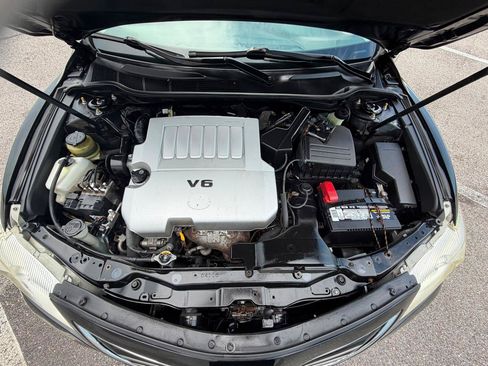 Used 2010 Toyota Camry XLE FWD image 17