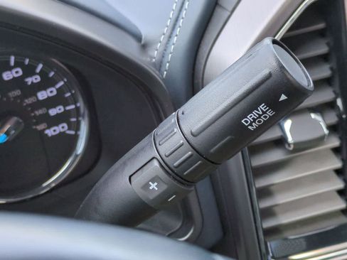 Used 2022 Ford F250 Limited image 33