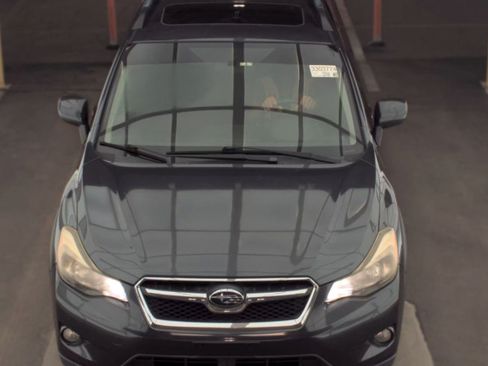 Used 2014 Subaru Crosstrek 2.0i Premium w/ Moonroof Package AWD/4WD image 7