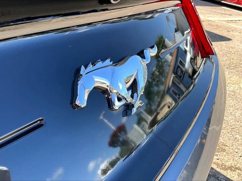 Used 2021 Ford Mustang Coupe RWD image 34