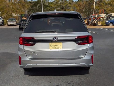 New 2026 Honda Odyssey EX-L image 7