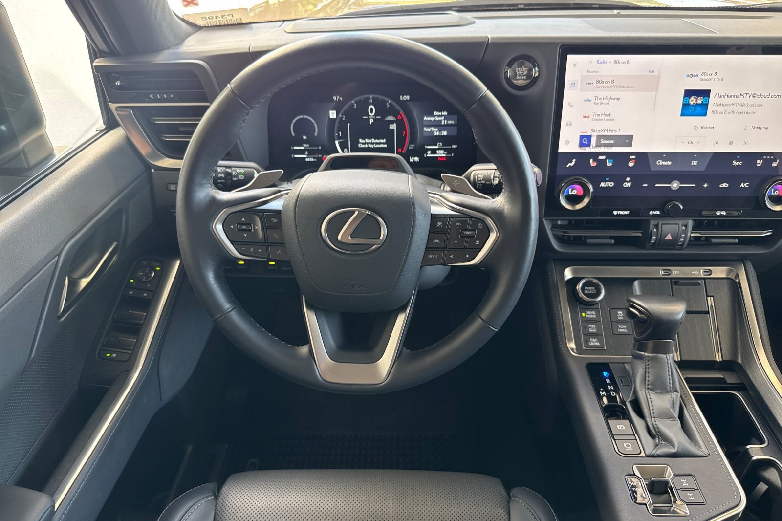 Certified 2026 Lexus GX 550 AWD/4WD image 18