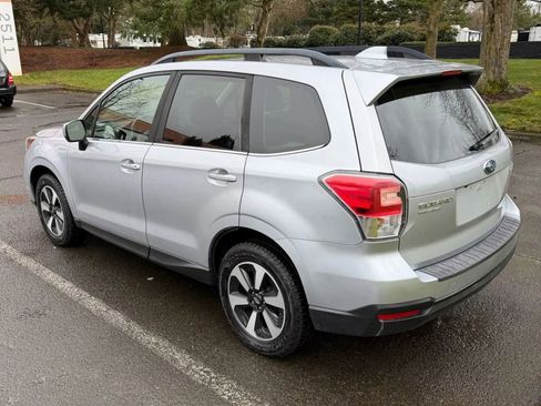 Used 2017 Subaru Forester 2.5i Limited image 21