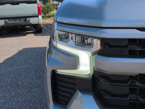 Used 2025 Chevrolet Silverado 1500 RST AWD/4WD image 10