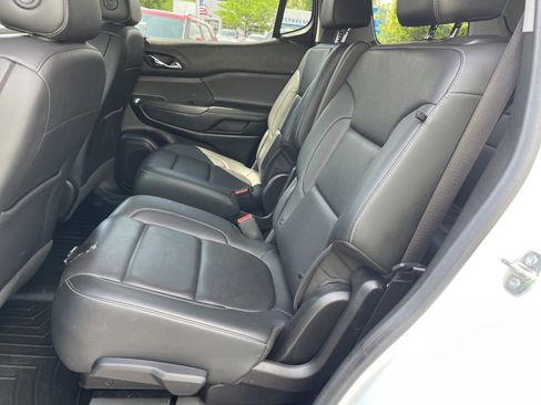 Used 2023 GMC Acadia SLT AWD/4WD image 11