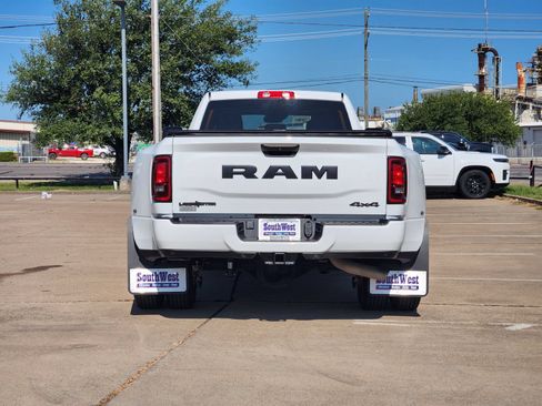 Used 2026 RAM 3500 Lone Star AWD/4WD image 8