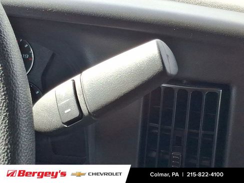 Certified 2025 Chevrolet Express 3500 LS w/ Chrome Appearance Package image 18