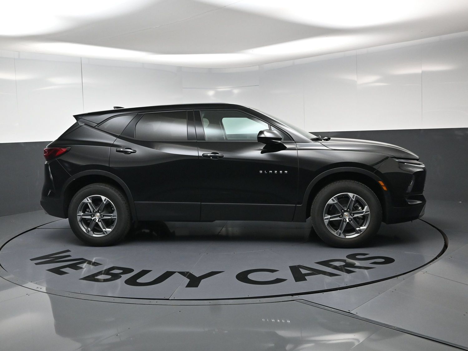 Used 2026 Chevrolet Blazer LT FWD image 10