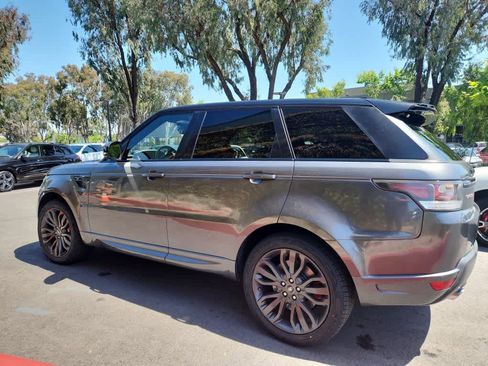 Used 2016 Land Rover Range Rover Sport HSE AWD/4WD image 4
