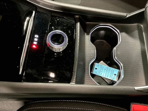 Used 2024 Jeep Grand Cherokee Laredo RWD image 17