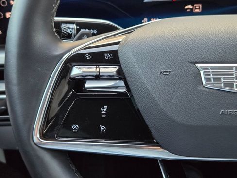 Used 2024 Cadillac Lyriq Luxury RWD image 22