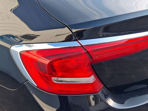 Used 2019 Buick LaCrosse Avenir w/ Driver Confidence Package II image 12