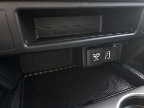 Used 2021 Honda Ridgeline Sport image 24